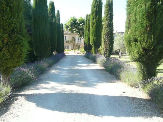 Les Chambres Des Taillades Les Taillades Exterior photo